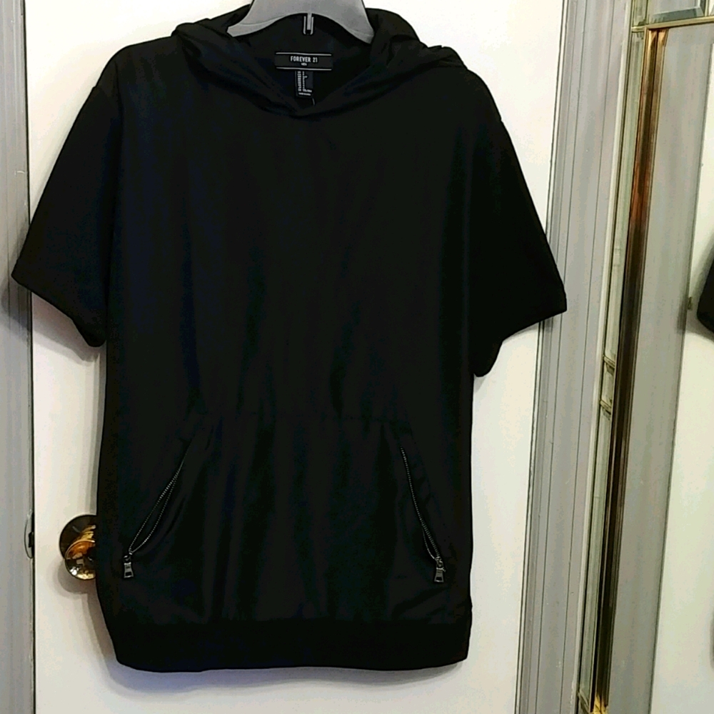 Short sleeved black hoodie